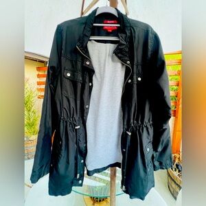 Water resistant cute lined jacket